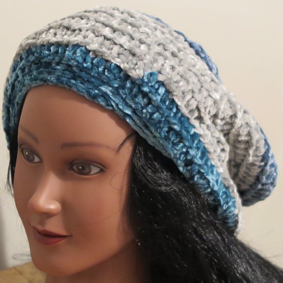 HANDMADE Soft Blue Gray Teal Slouchy Crocheted Hat - Picture 5 of 8